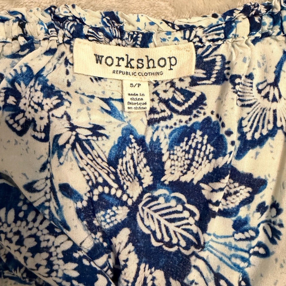 Workshop Republic Clothing Blue & White Floral Peasant Blouse - Picture 3 of 3